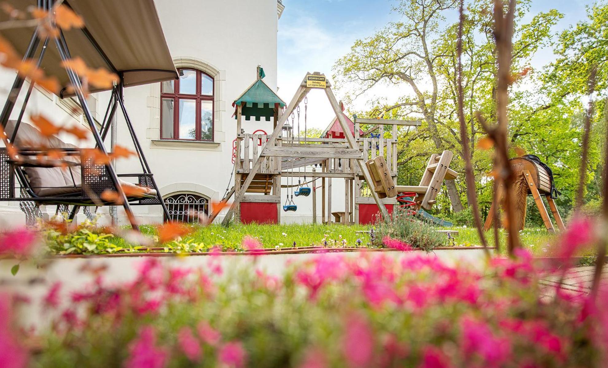 Schloss Gross Luesewitz Gross Lusewitz Zewnętrze zdjęcie